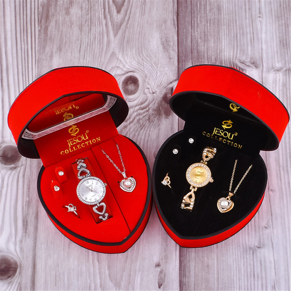 2025 New Women Bracelet Watch  - Bar Cart Gold のレビューと価格