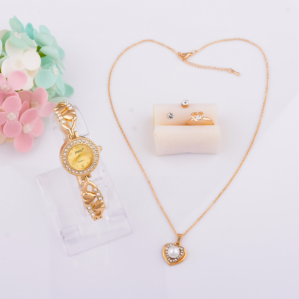 2025 New Women Bracelet Watch  - Bar Cart Gold のレビューと価格